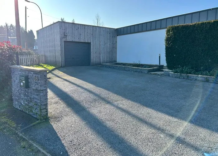 L\'Oree Du Golf, Studio 2